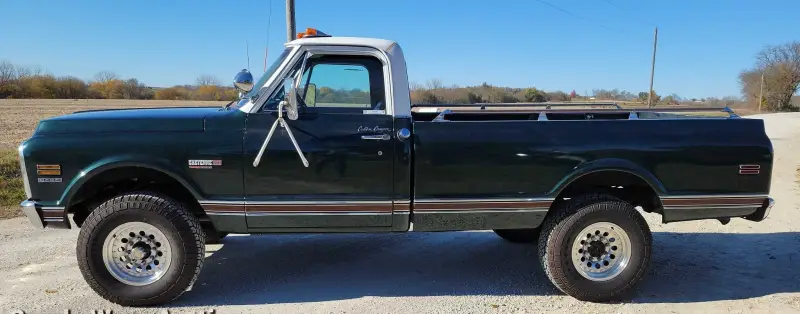 1972 Chevrolet C20 Super Custom Camper photo 8