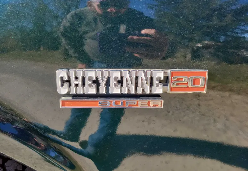 1972 Chevrolet C20 Super Custom Camper photo 9