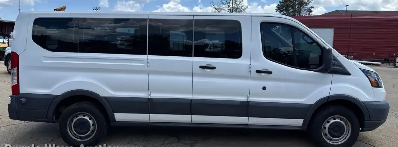 2018 Ford Transit 350 photo 4