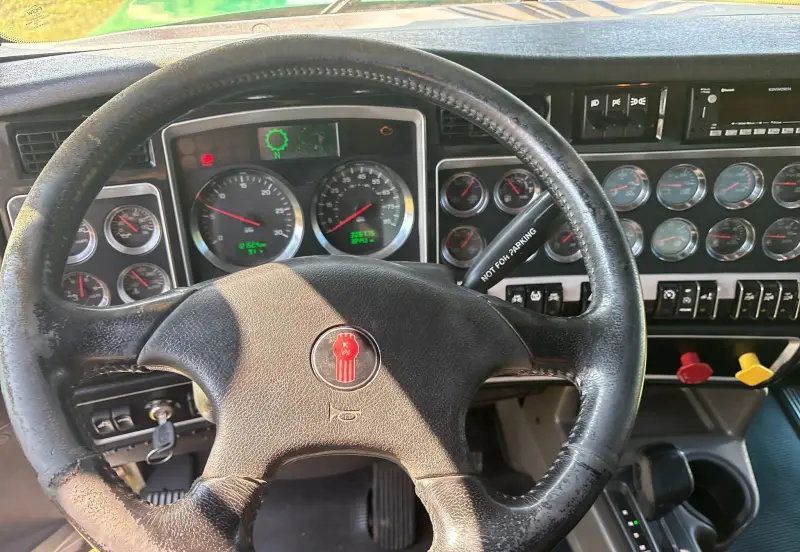 2022 Kenworth W900 photo 34