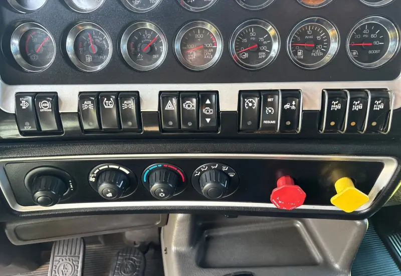 2022 Kenworth W900 photo 46