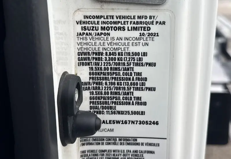 2022 Isuzu NRR photo 76