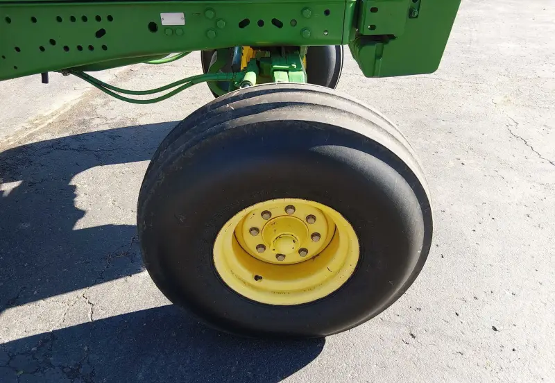 2002 John Deere 7410 photo 68