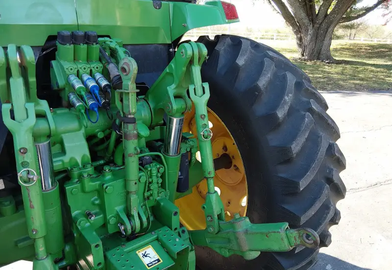 2002 John Deere 7410 photo 31