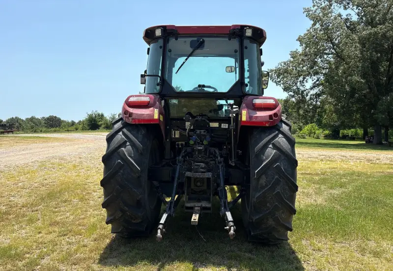 2019 Case IH Farmall 120C photo 6