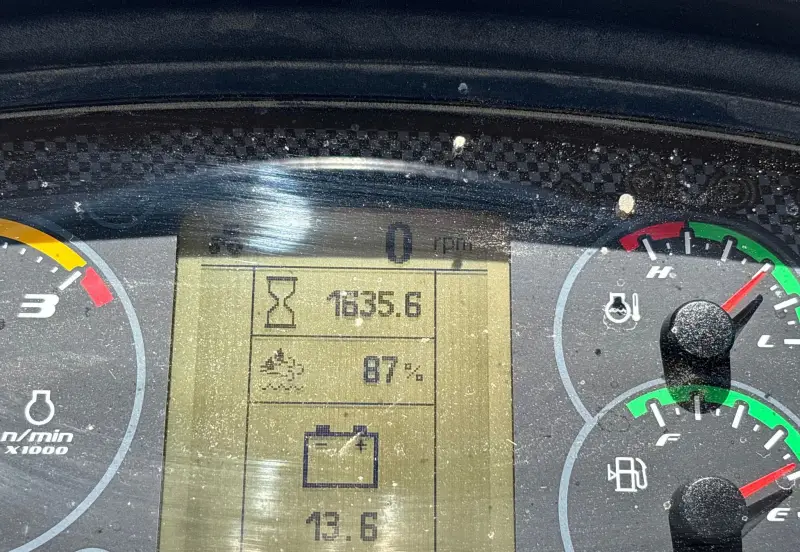 2019 Case IH Farmall 120C photo 35