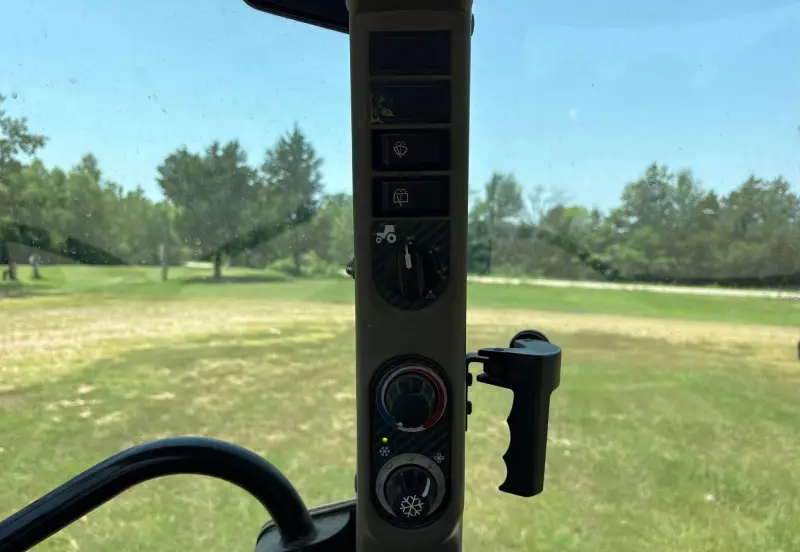 2019 Case IH Farmall 120C photo 43