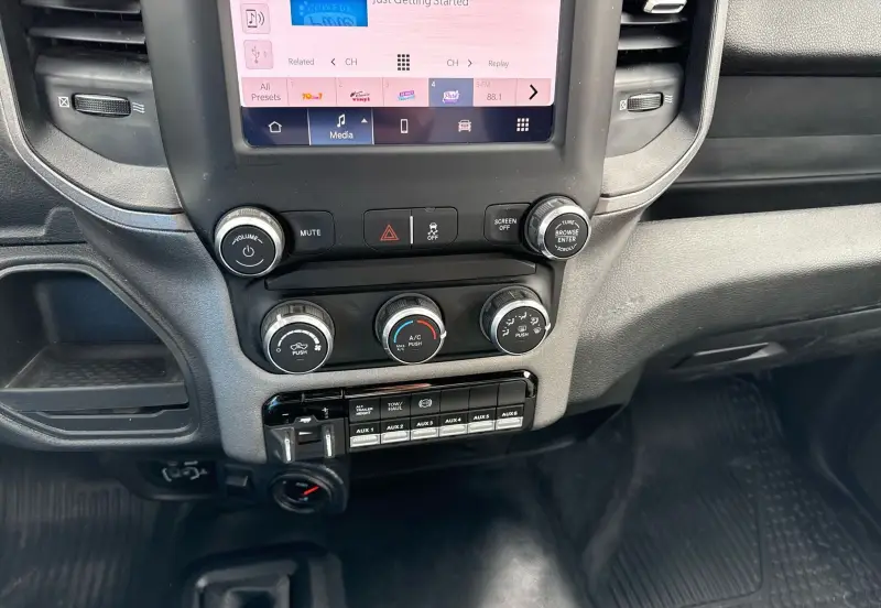 2023 Dodge Ram 3500 photo 27