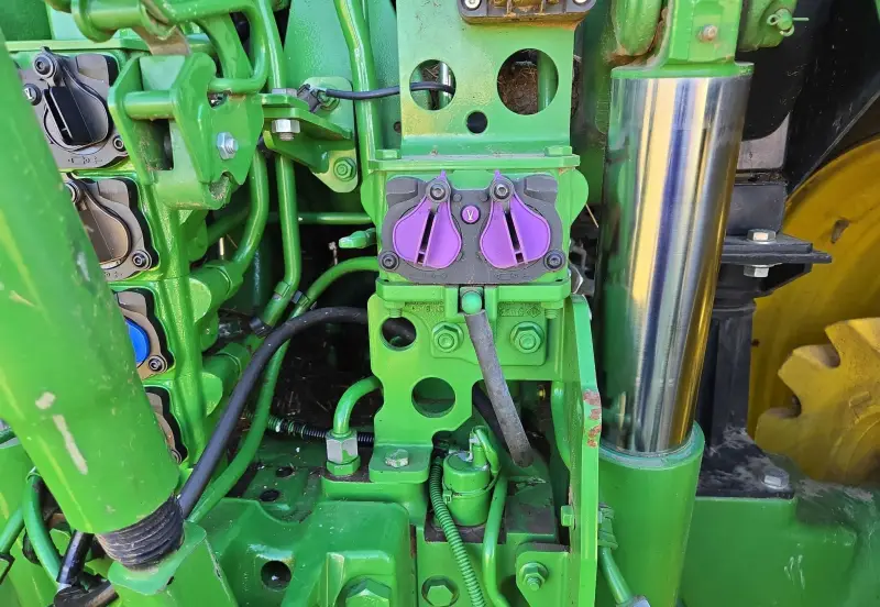 2021 John Deere 6175R photo 19