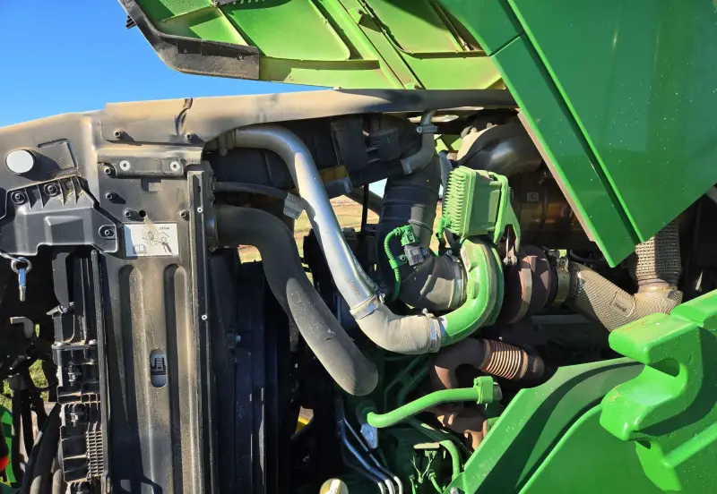 2021 John Deere 6175R photo 48