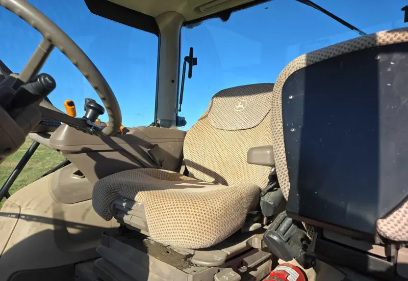 2021 John Deere 6175R photo 31