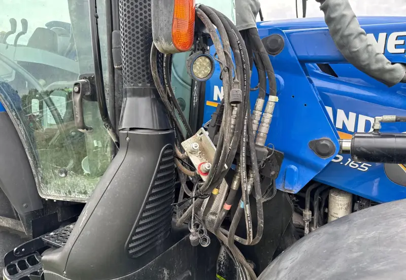 2015 New Holland T6.165 photo 17