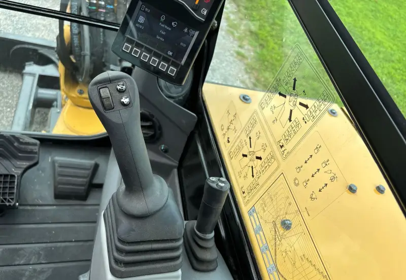 2023 Caterpillar 304 photo 40