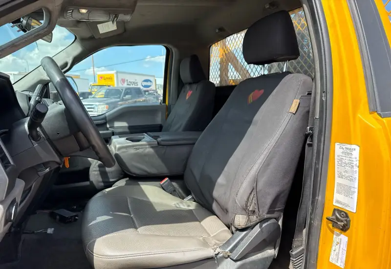 2020 Ford F350 Super Duty photo 33