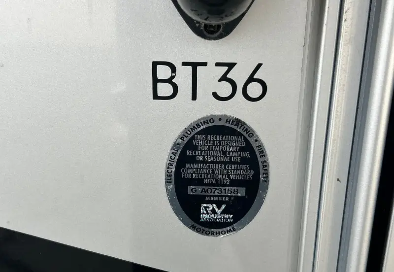 2022 Ford F600 XLT Omni Thor Motor Coach BT36 photo 27
