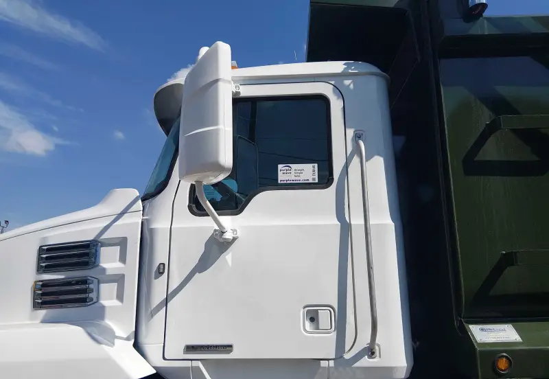 2020 Mack Anthem photo 11