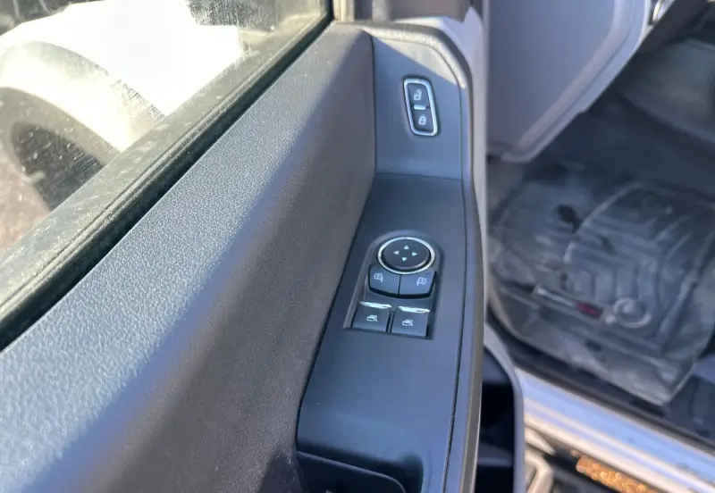 2023 Ford F600 photo 72