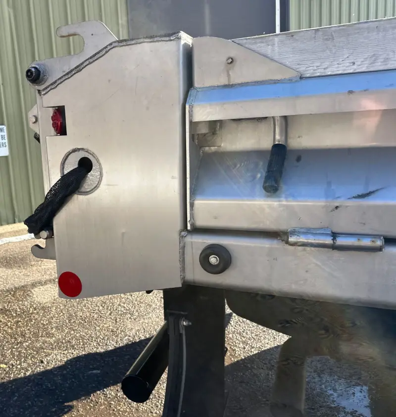 2023 Ford F600 photo 44