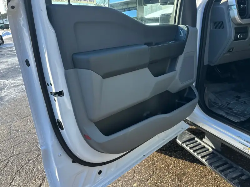 2023 Ford F600 photo 71