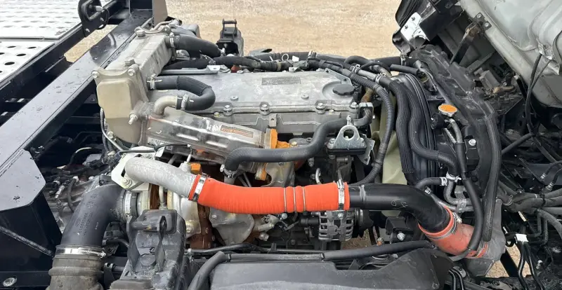 2022 Isuzu NRR photo 55