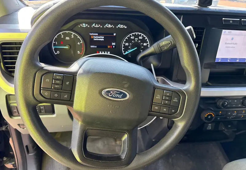 2023 Ford F350 Super Duty photo 23