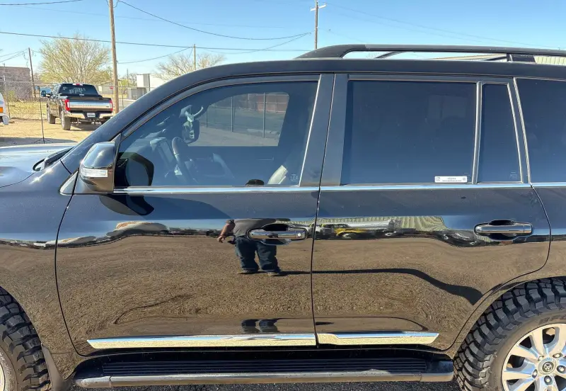 2016 Toyota Land Cruiser photo 19