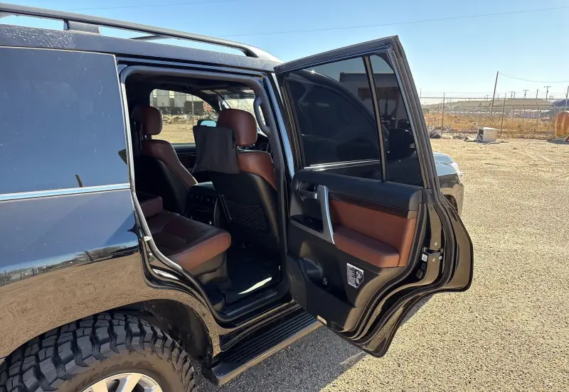 2016 Toyota Land Cruiser photo 77