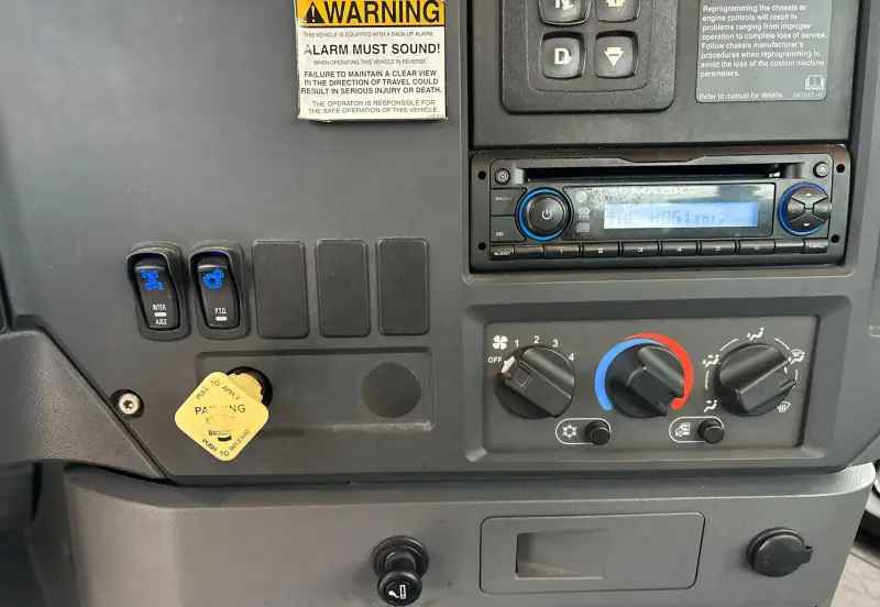 2014 Mack GU713 photo 91