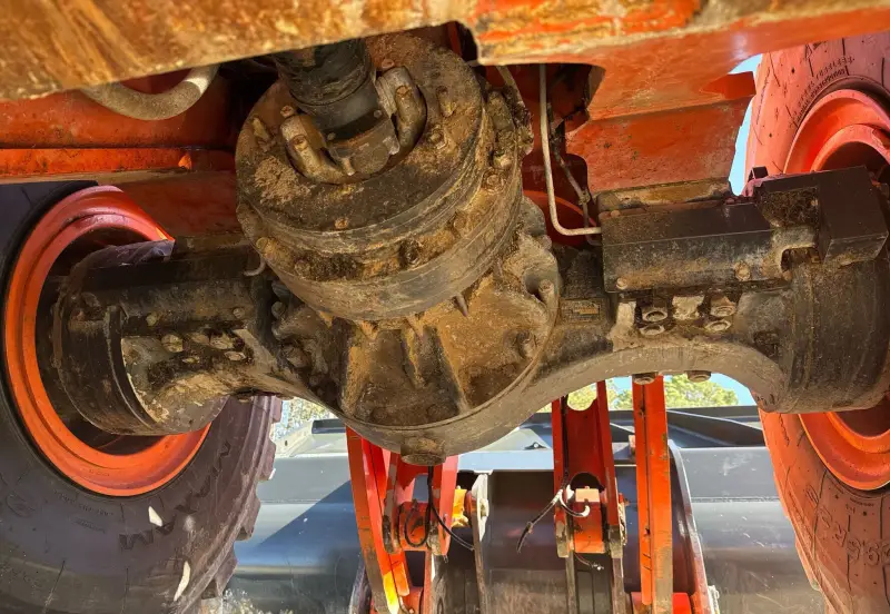 2020 Hitachi ZW370-6 photo 23