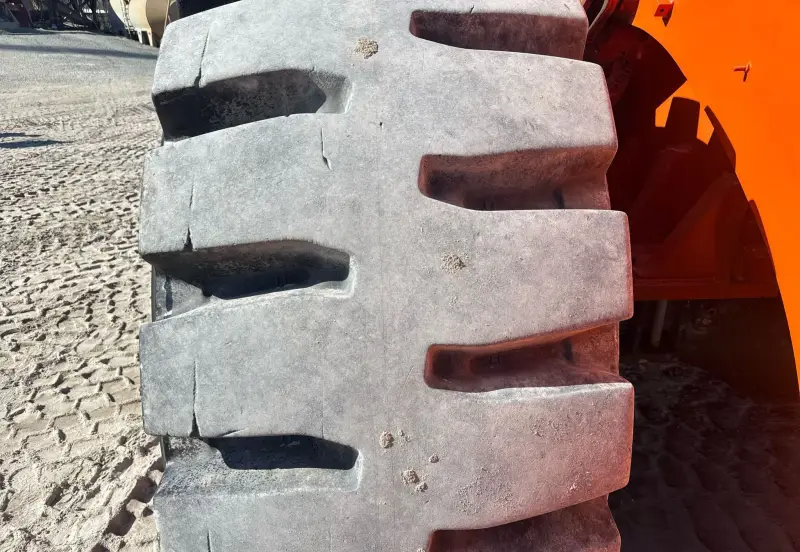 2020 Hitachi ZW370-6 photo 78