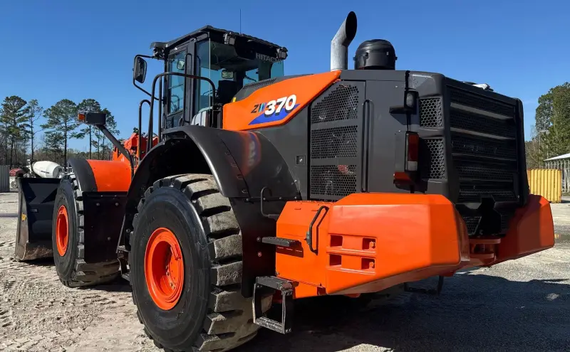 2020 Hitachi ZW370-6 photo 5