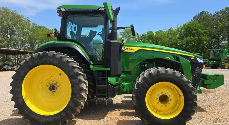 2021 John Deere 8R340 photo 4