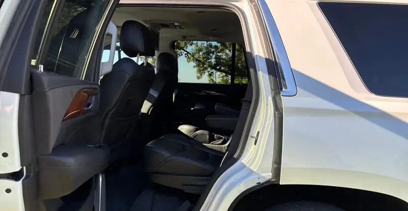 2016 Cadillac Escalade photo 96