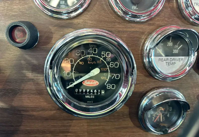 1987 Peterbilt 359 photo 49