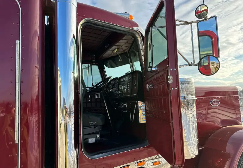 1987 Peterbilt 359 photo 75