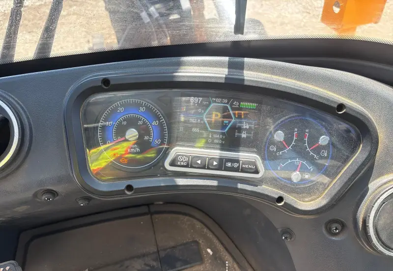 2022 Hyundai 160D-9 photo 32