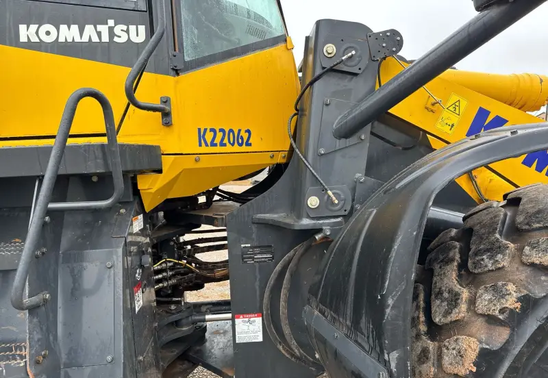 2022 Komatsu WA380-8 photo 22