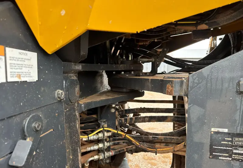 2022 Komatsu WA380-8 photo 23