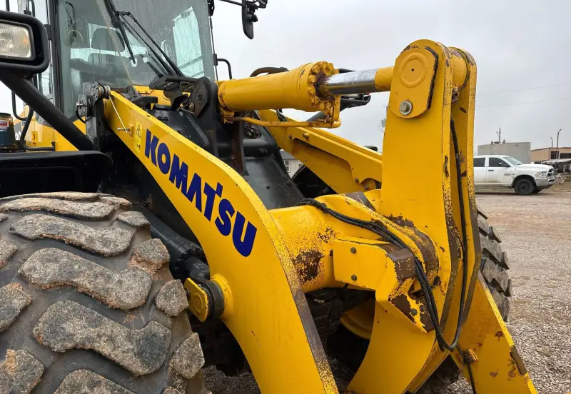 2022 Komatsu WA380-8 photo 21