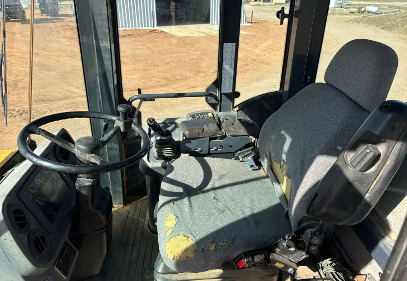 2007 John Deere 624J photo 34