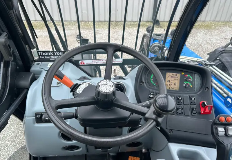 2021 New Holland LM7.42 photo 38