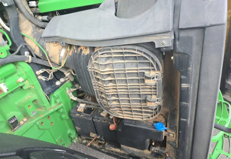 2012 John Deere 7230R photo 16