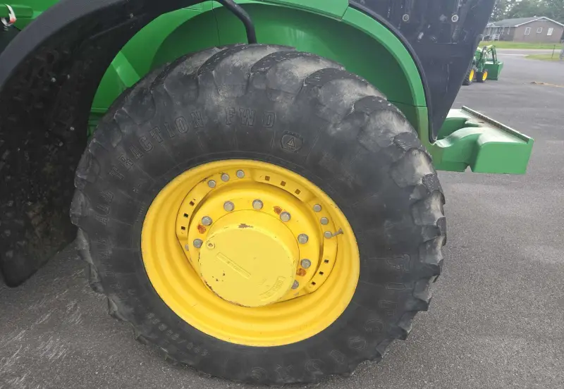 2012 John Deere 7230R photo 71