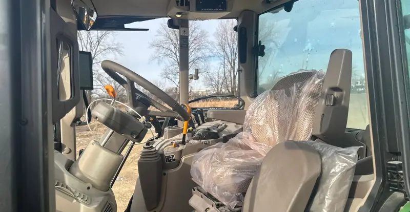 2025 John Deere 6M 125 photo 36