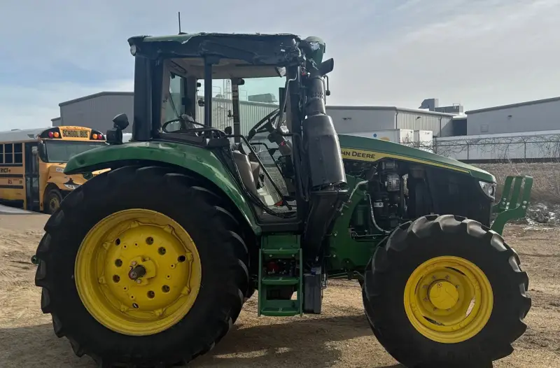 2025 John Deere 6M 125 photo 4