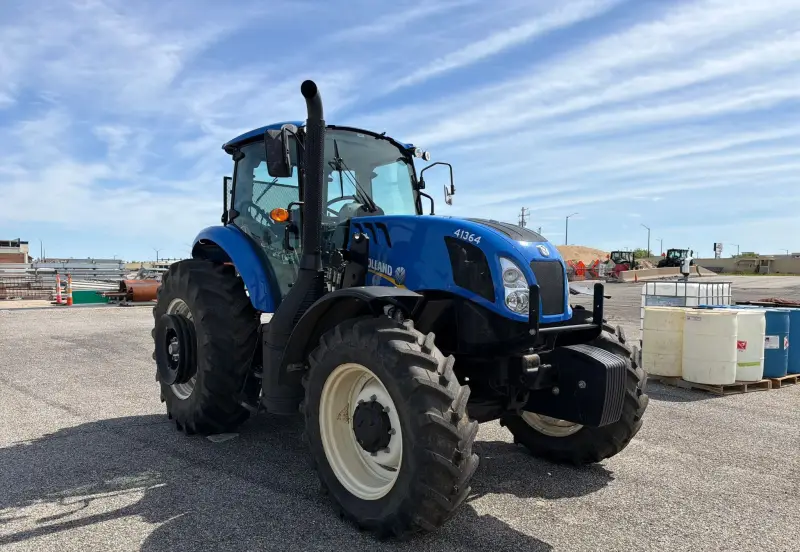 2020 New Holland TS6.110 photo 3