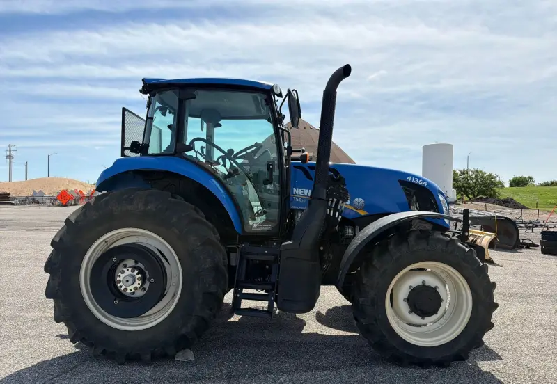 2020 New Holland TS6.110 photo 4