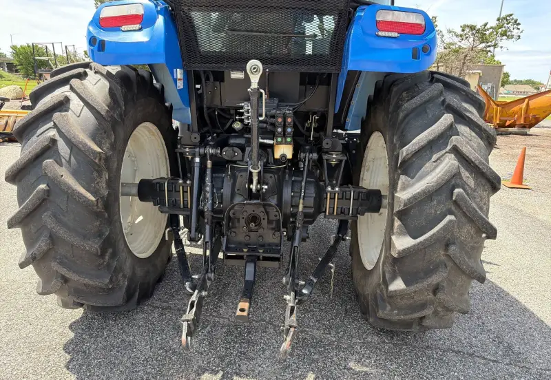 2020 New Holland TS6.110 photo 14