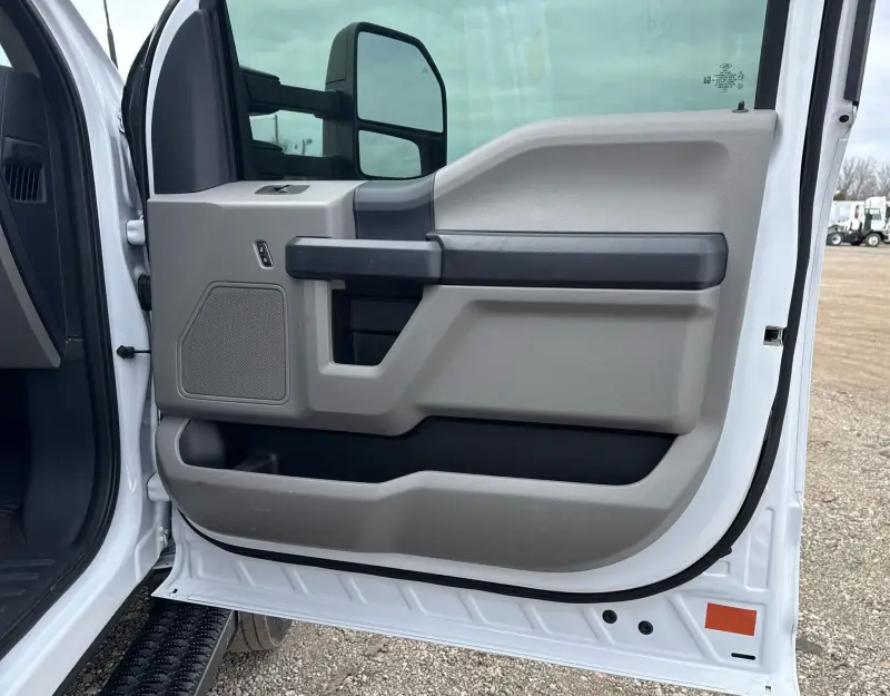 2022 Ford F550 photo 94