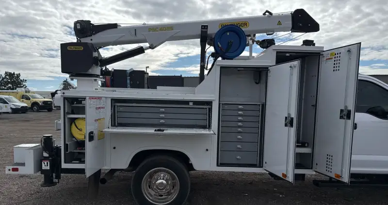2022 Ford F550 photo 39